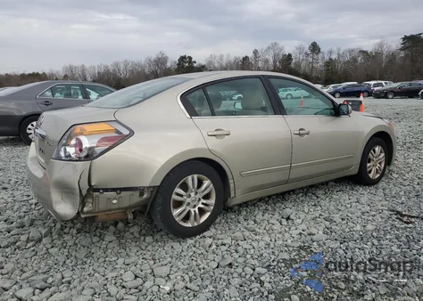 2010 Nissan Altima Base z USA, uszkodzony, nr VIN 1N4AL2APXAN451966